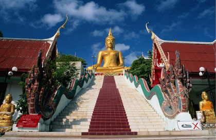 лучшие туристические города - статуя Будды