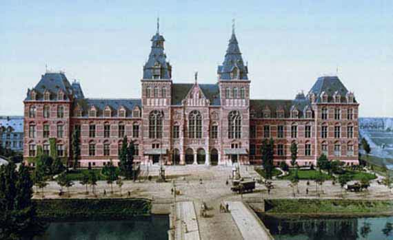 лучшие музеи мира - музей в Амстердаме