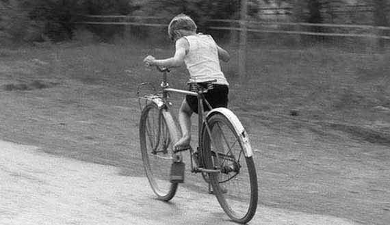детство в СССР - велосипед