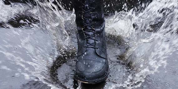 защитить обувь от промокания